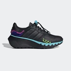 Adidas black choigo sneakers for women. Size 7